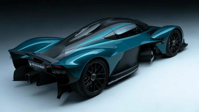 Aston Martin Valkyrie гиперкар