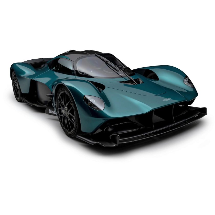 Aston Martin Valkyrie 2021