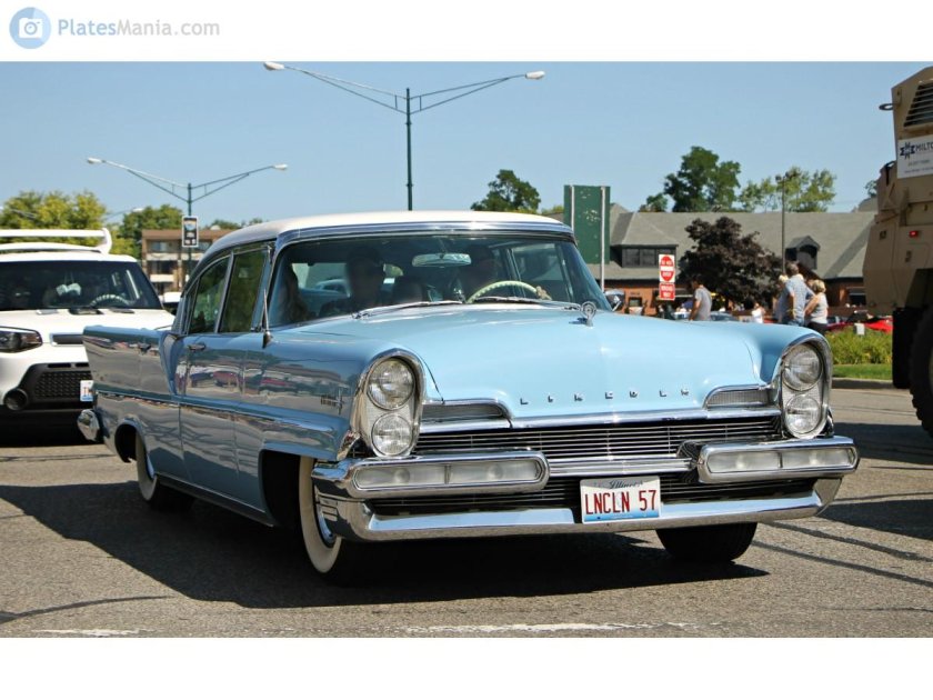 Lincoln continental 1957