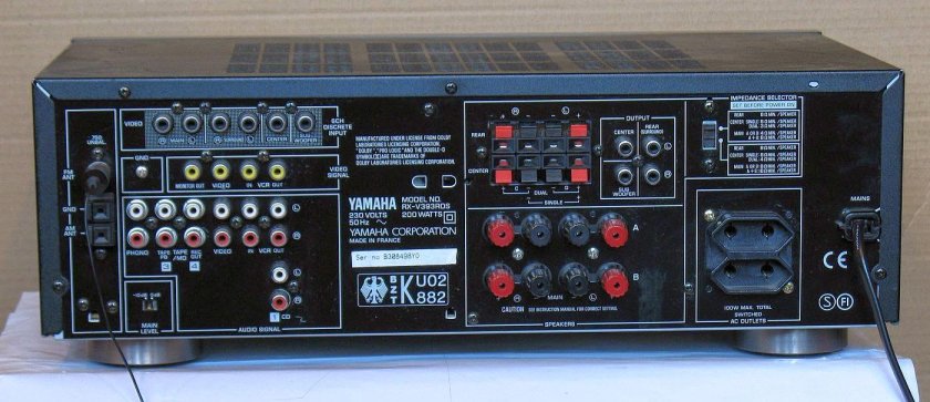 Yamaha RX 392 ресивер