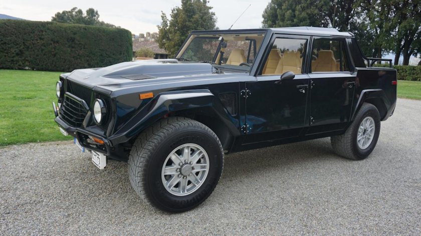 Ламборджини лм 002