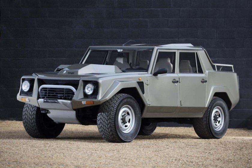 Ламборджини лм 002