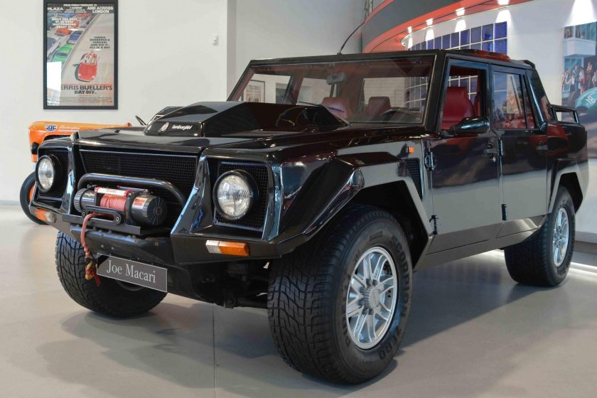 Lamborghini джип lm002