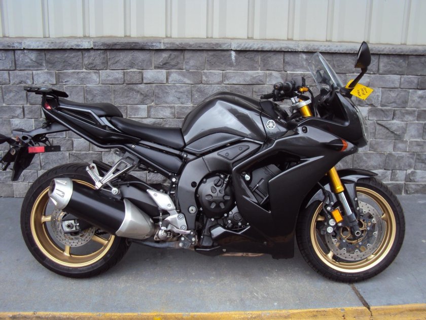 Yamaha fz1 2008