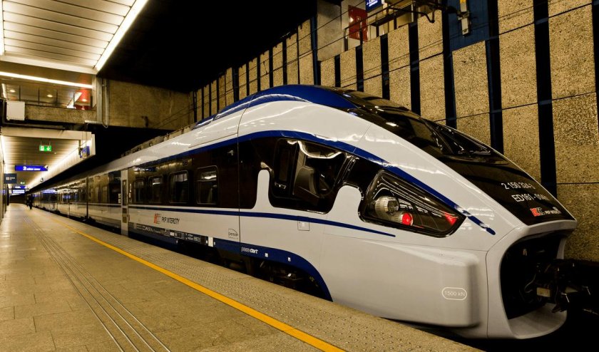 Поезд PKP Intercity