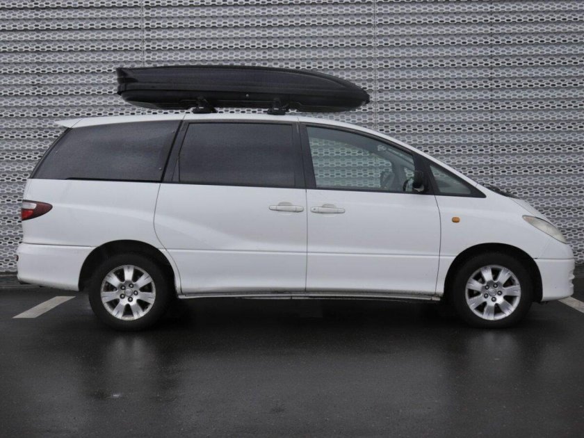 Тойота эстима 2005