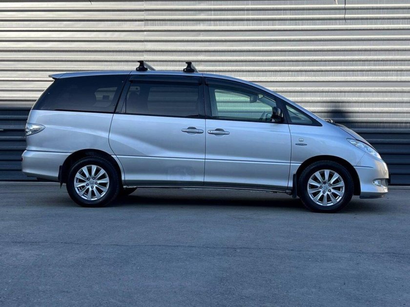 Тойота эстима 2003