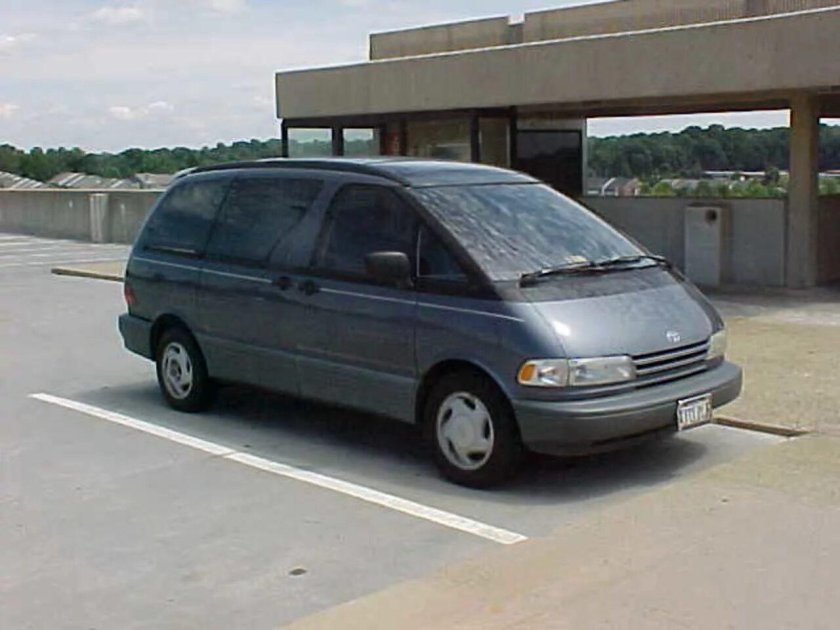 Тойота Превия 1996