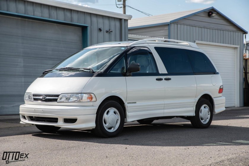 Тойота эстима эмина