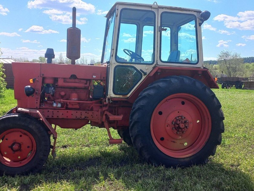 Трактор юмз-6акл