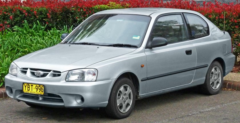 Hyundai Accent хэтчбек 2000