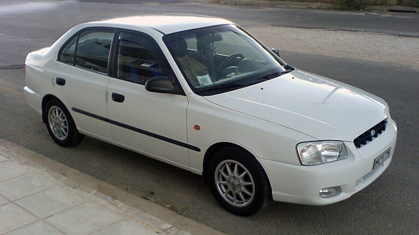 Hyundai Accent 2001