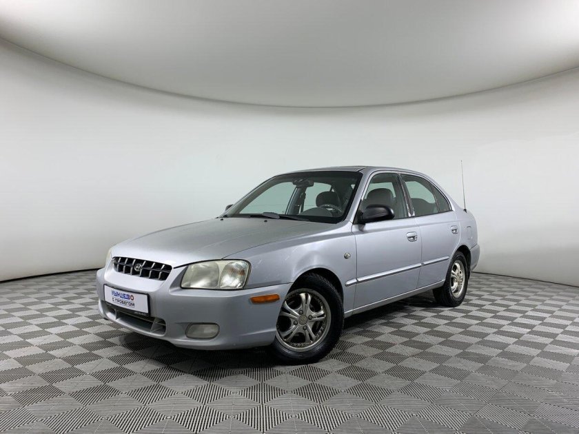 Хендай акцент серебристый