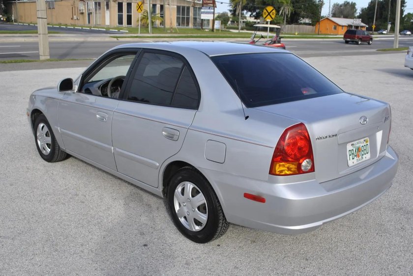 Hyundai Accent 2005