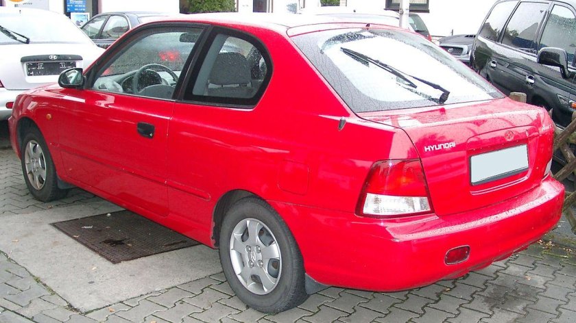 Hyundai Accent хэтчбек 2000