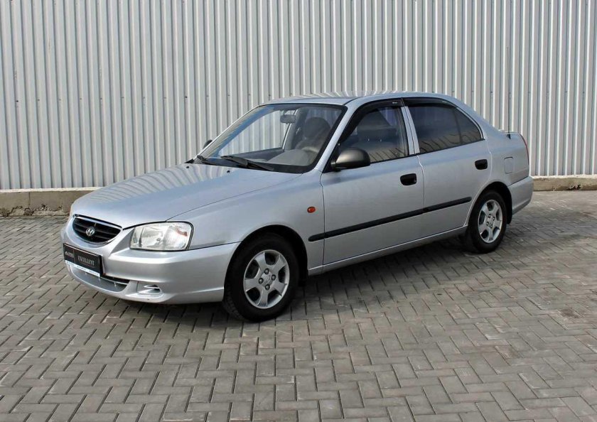 Hyundai Accent 2