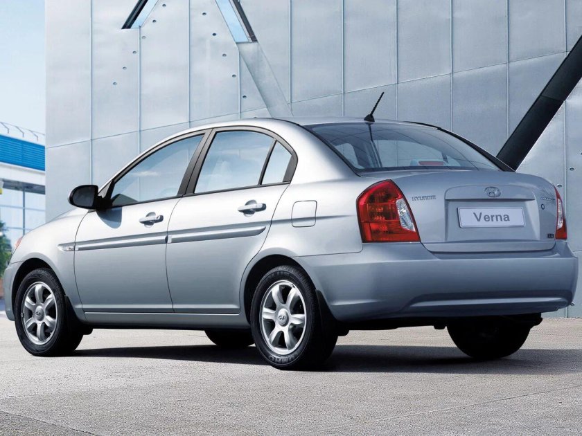 Hyundai Verna 2008 седан