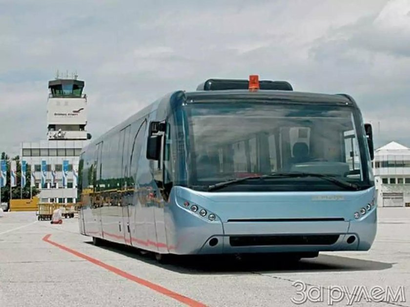 Перронный автобус Neoplan
