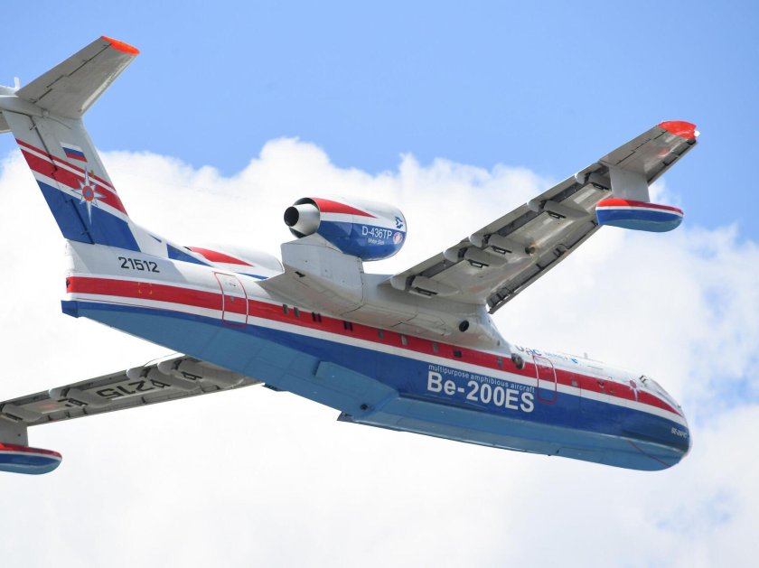 Бе-200 самолет