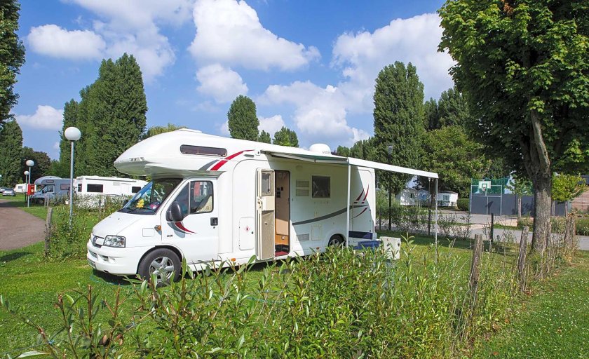 Глэмпинг автодом