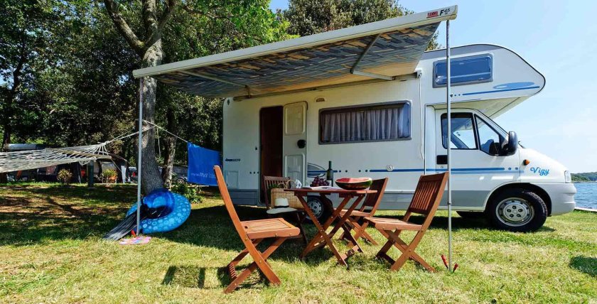 Лермонтово автокемпинг причал