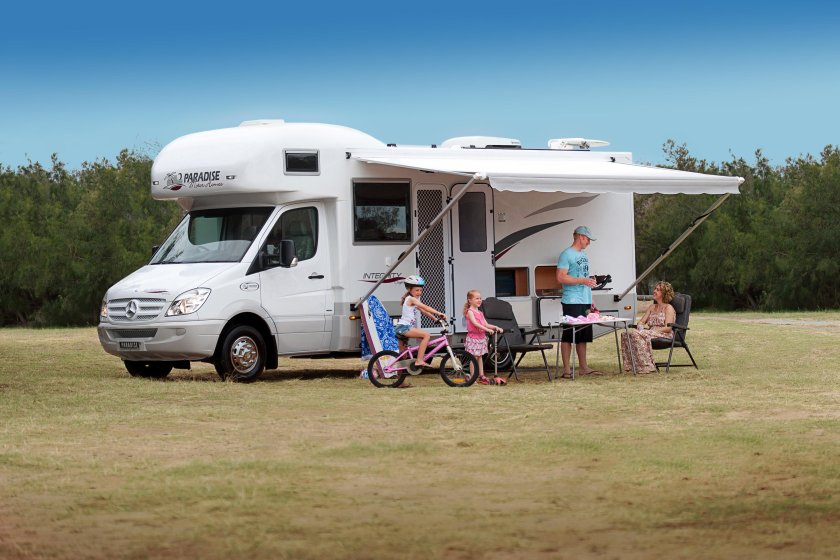 Караван кемпинг