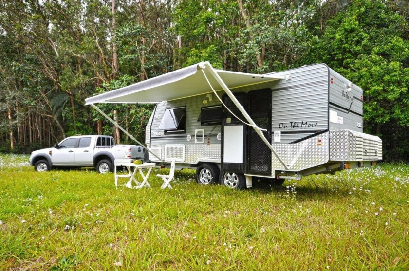 Прицеп МЗСА кемпер