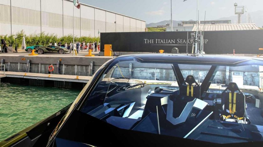 Катер Lamborghini Tecnomar 63