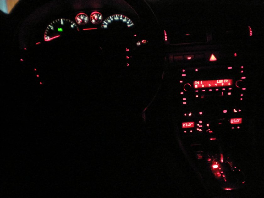 Ауди а6 с6 салон ночью