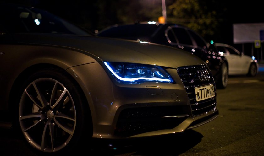 Ауди а6 в темноте