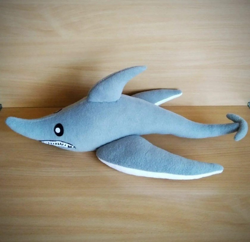 Акула самолет Тревор Хендерсон