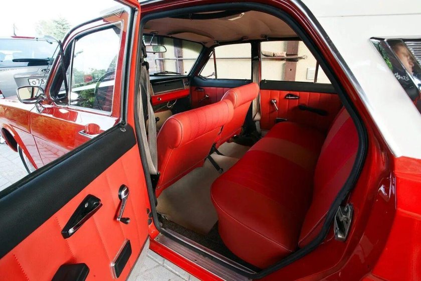 ГАЗ 24 салон