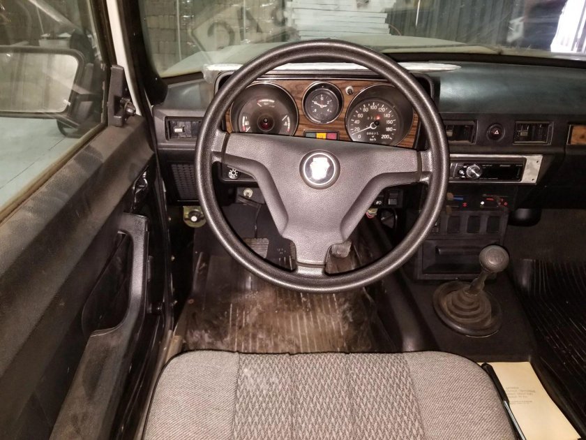 ГАЗ 24 10 салон