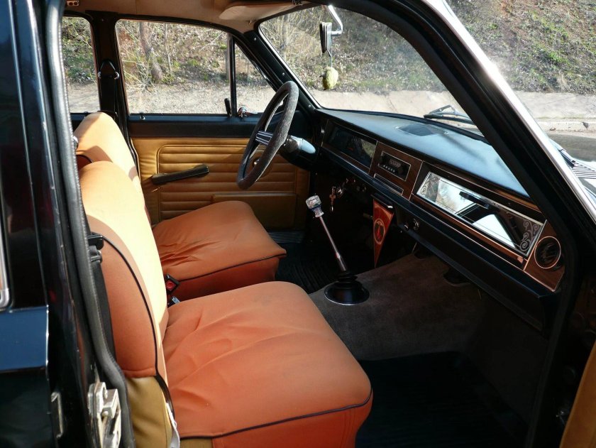 ГАЗ 24 салон