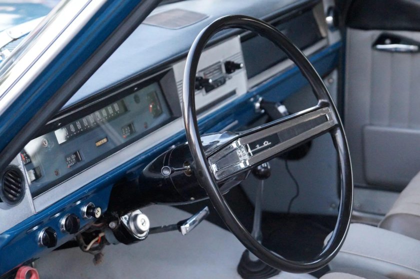 ГАЗ 24 салон