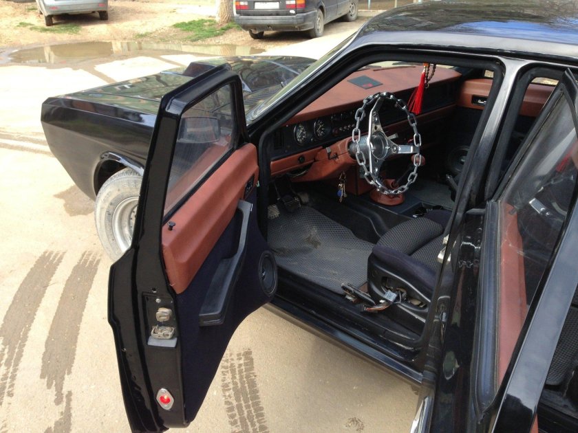 Волга Додж Чарджер