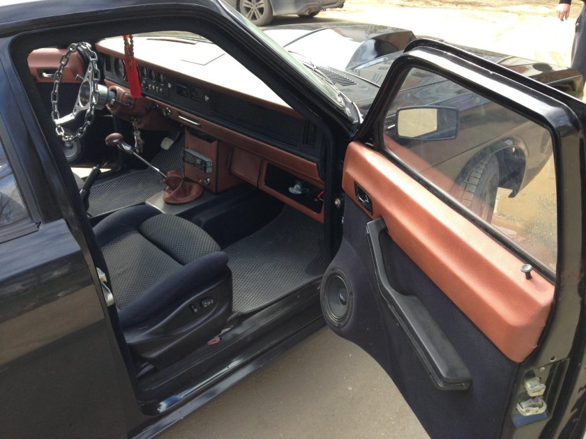 ГАЗ 24 Волга Торпедо