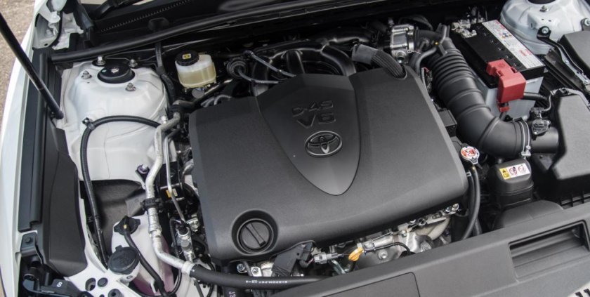 Toyota Camry 2.5 engine