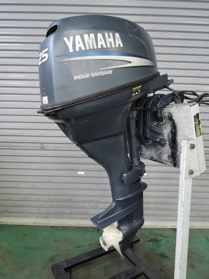 Yamaha Лодочный мотор 25 л
