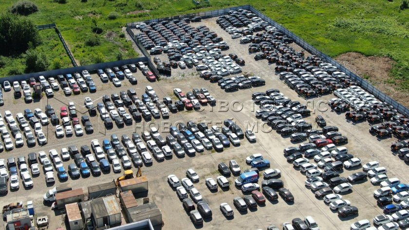 Стоянка конфискованных автомобилей