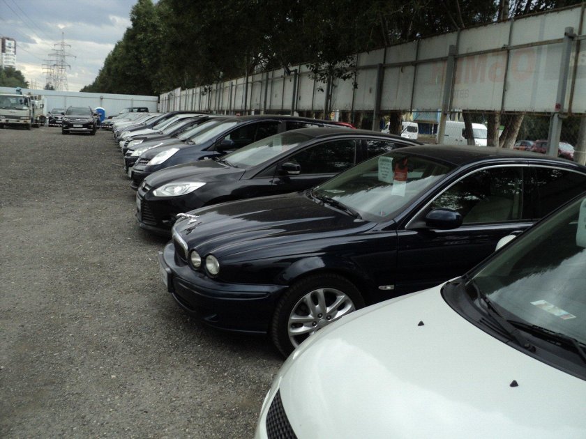 Конфискат авто