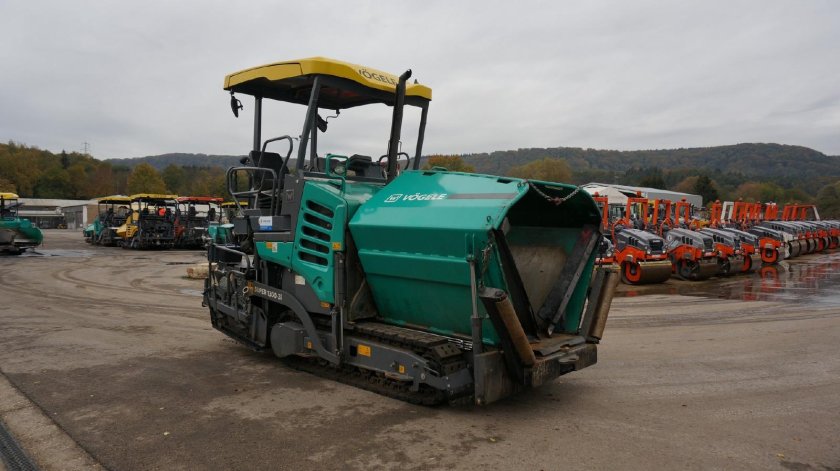 Vogele super 1300-3