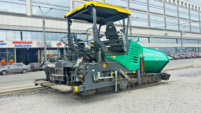 Асфальтоукладчик Vogele super 1800-3