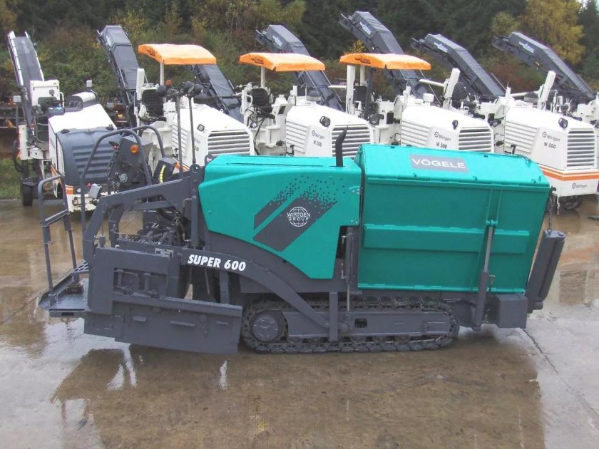 Асфальтоукладчик Vogele super 800