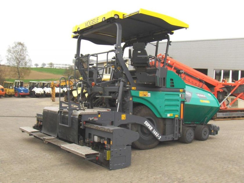 Асфальтоукладчик Vogele 1603-2