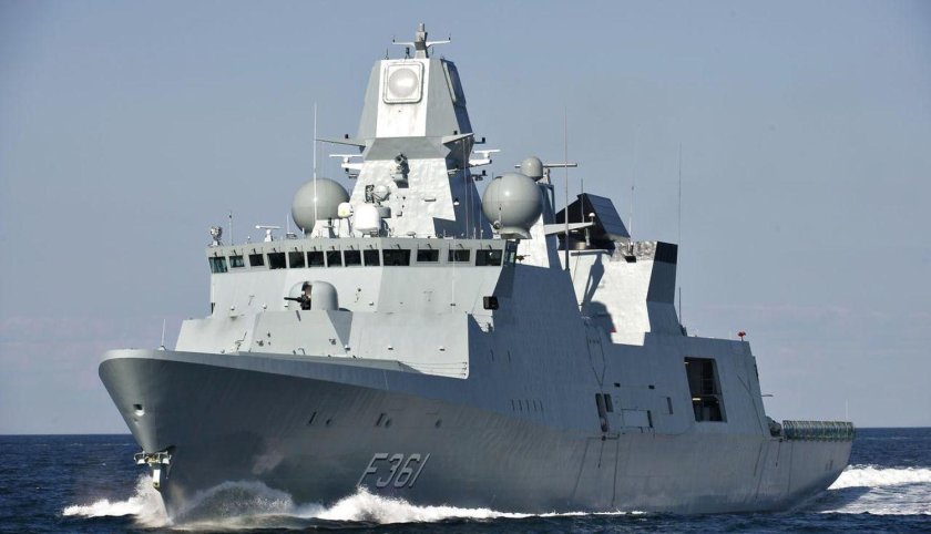 Фрегат Ивер хюитфельд