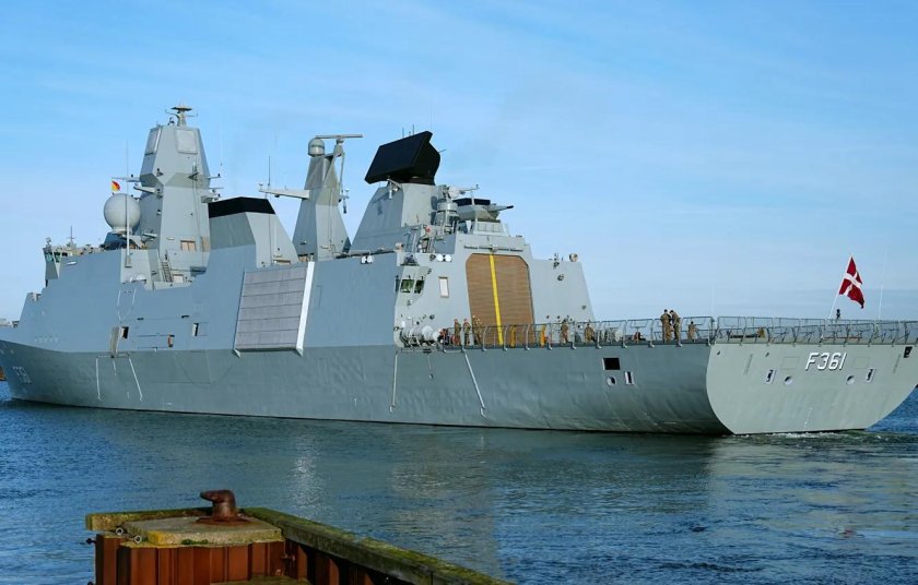 Фрегат ивер хюитфельд