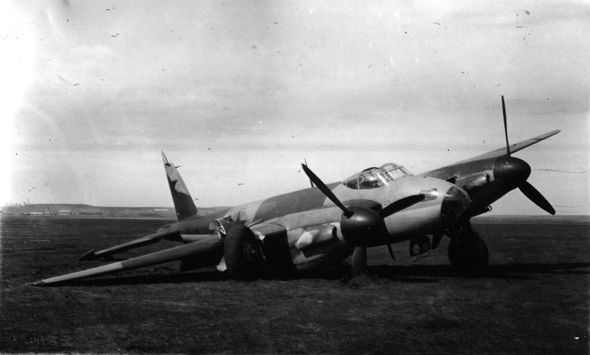 Де Хевилленд Москито самолет