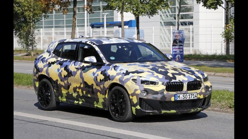BMW x2 Camo
