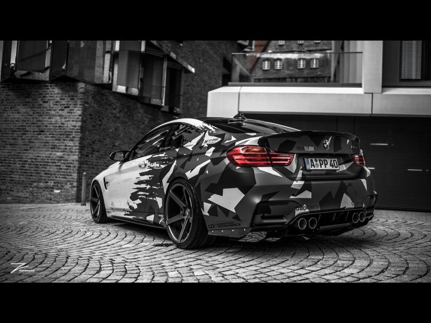 BMW m4 Camo